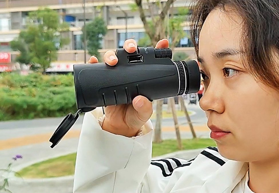 YMt41 monocular 3