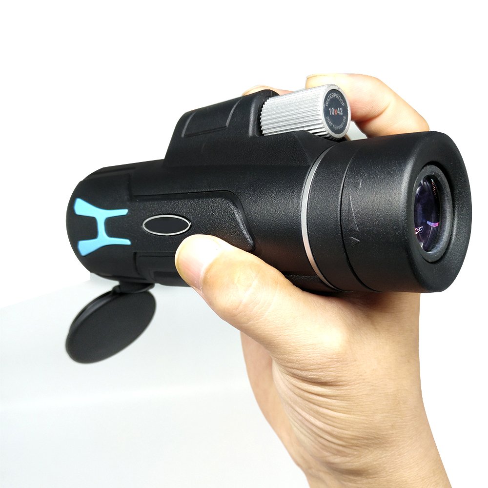 YMT17a monocular